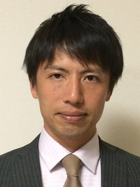 ID内山_480x640